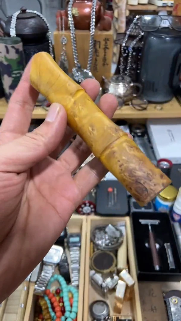瓷片闪购商品  如图所示
