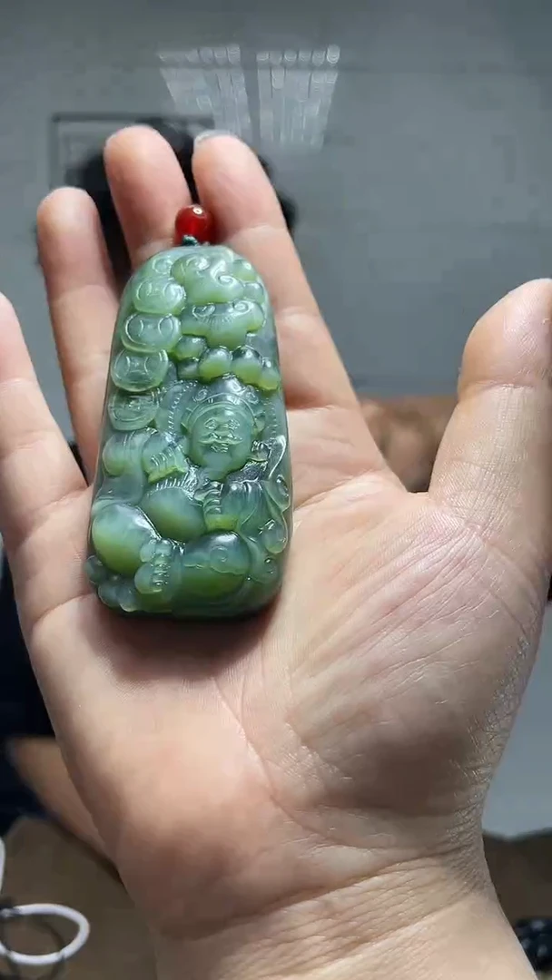 和田玉未镶嵌把件1