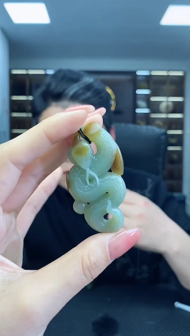 【闪购商品】和田玉颈饰未镶嵌蛇清货4