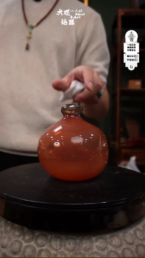 陶瓷大观论器花瓶