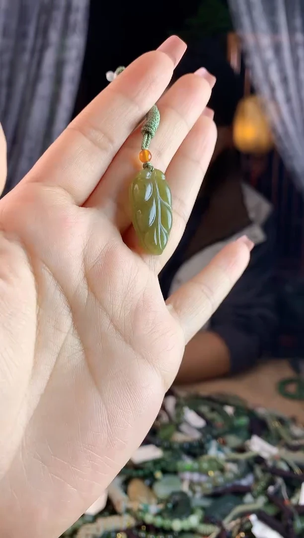 【闪购商品】和田玉挂件未镶嵌多样性发货拍一发一