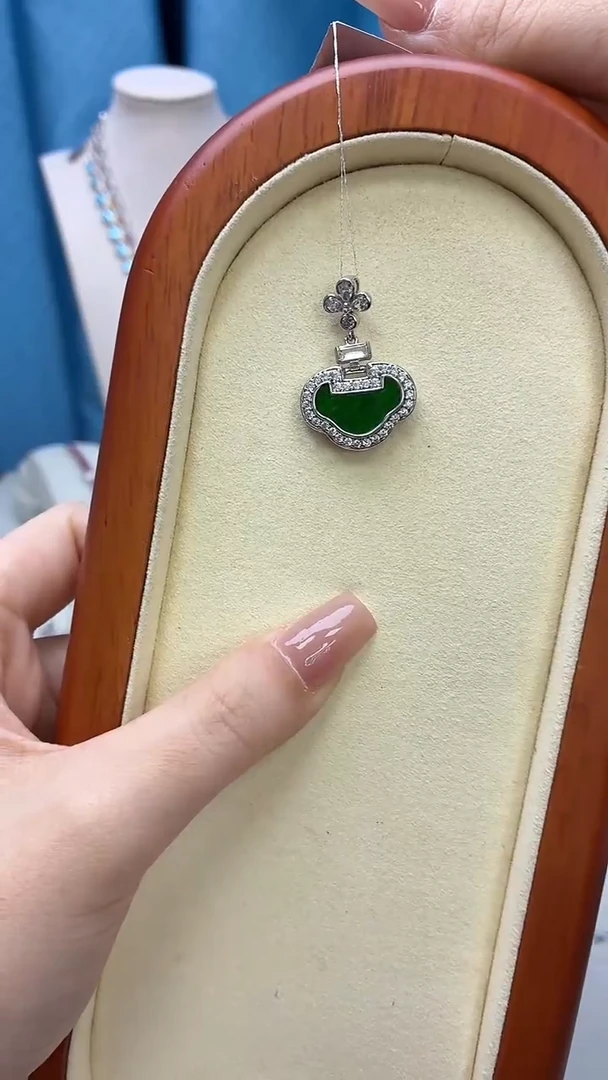 吊坠(不含链)银S925镶嵌翡翠008JH0104产品一个（多样性）
