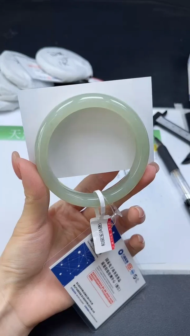 未镶嵌手镯和田玉032-59