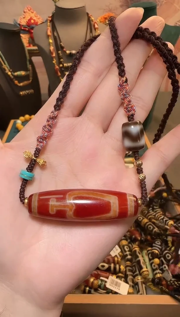 【闪购商品】玛瑙吊坠18K金镶嵌吊坠