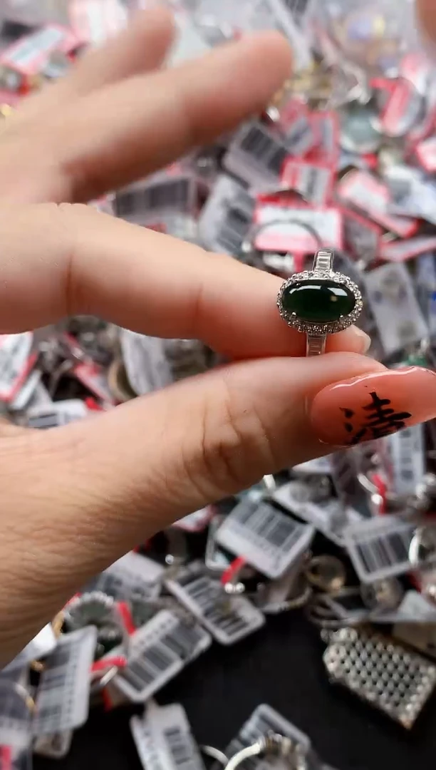 银S925镶嵌戒指翡翠天然A货缅甸翡翠