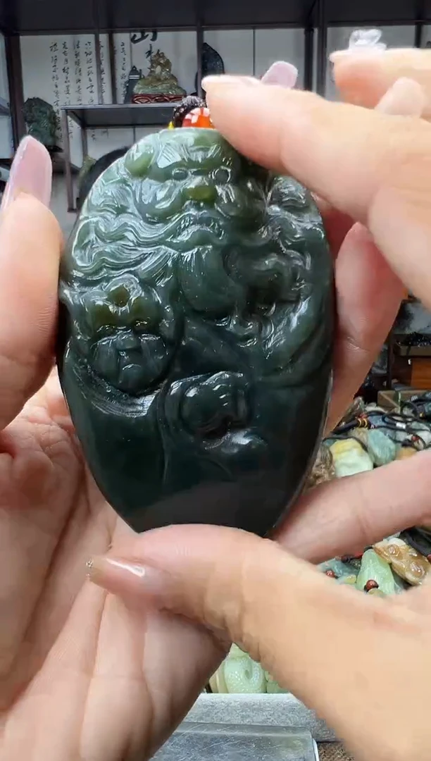 未镶嵌和田玉把件1