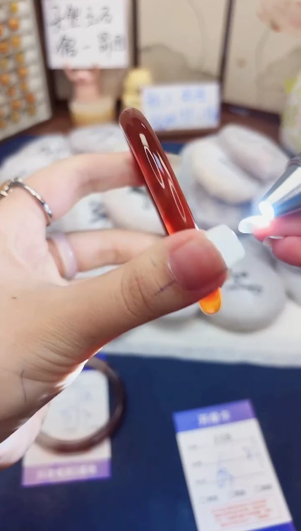 石英质玉手镯未镶嵌338-玛瑙-圈口63