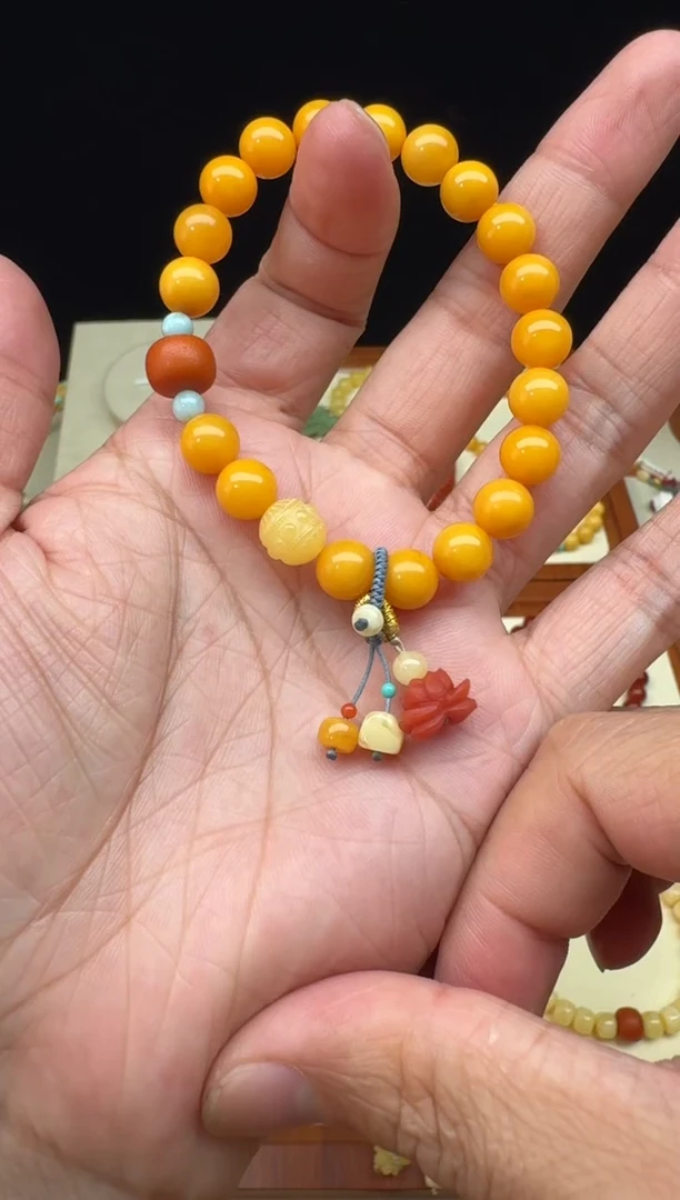 【闪购商品】蜜蜡手链未镶嵌蜜蜡