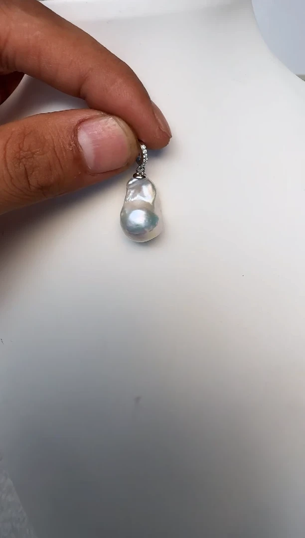 淡水珍珠银S925镶嵌颈饰发其一