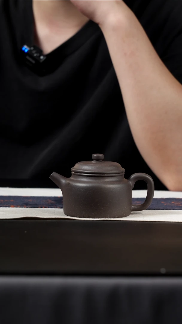 茶壶紫砂天青泥德中，170cc