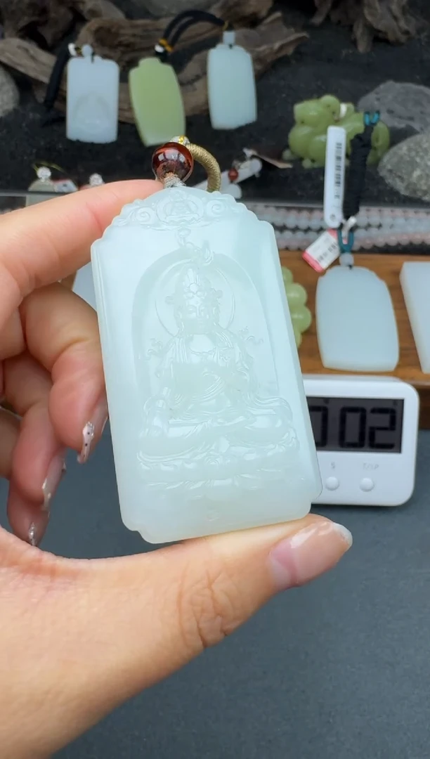 颈饰未镶嵌和田玉3