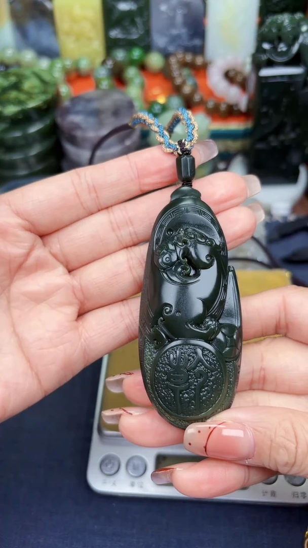 颈饰未镶嵌和田玉和田玉