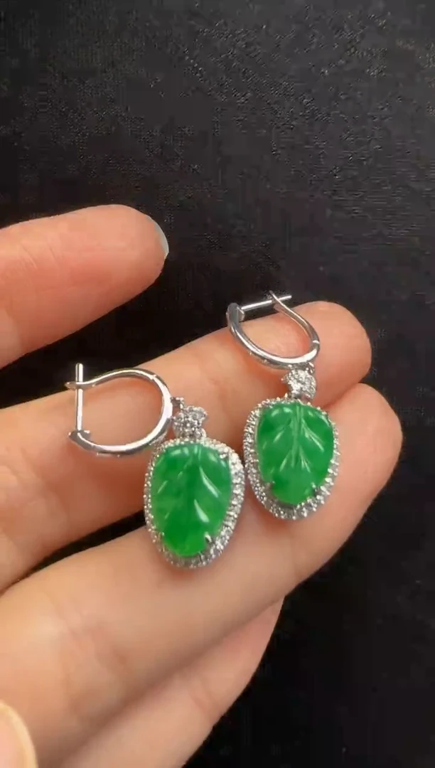 【闪购商品】翡翠耳环18K金镶嵌653叶子一对