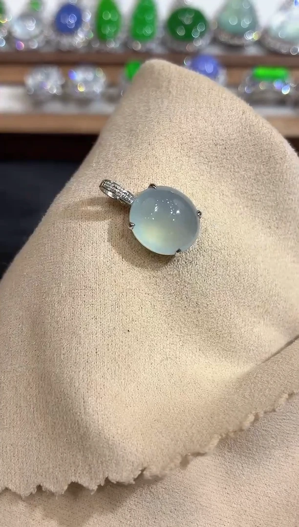 吊坠(不含链)18K金镶嵌翡翠44-吊坠