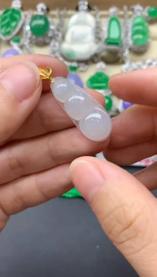 翡翠18K金镶嵌颈饰190-中国好珍宝