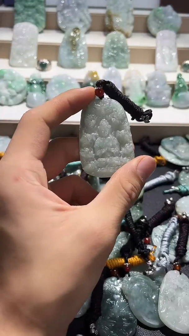 颈饰未镶嵌翡翠10/1        16