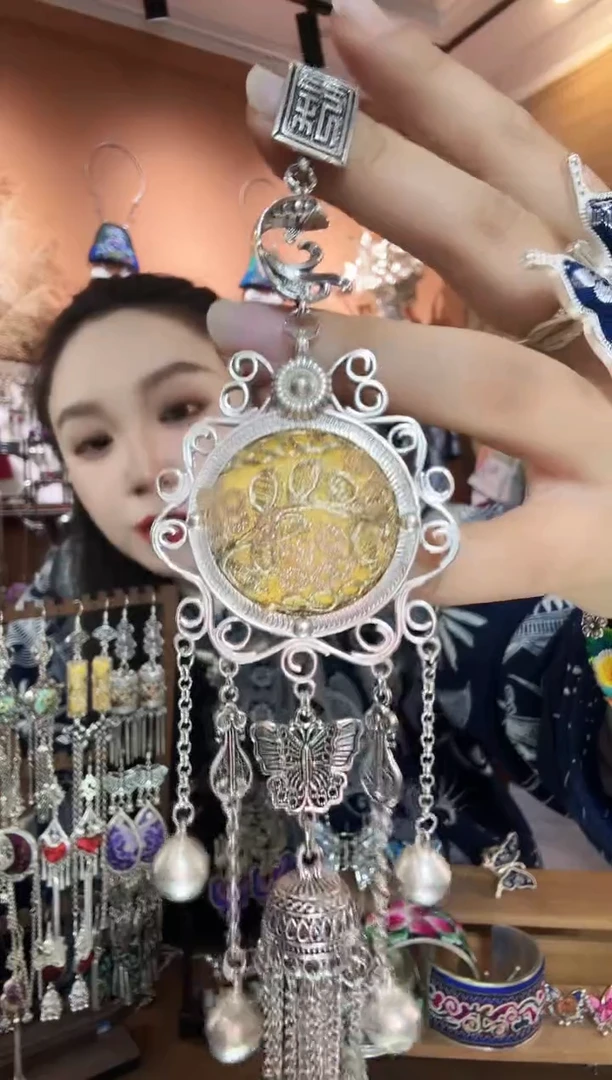 刺绣纯手工民族风压襟