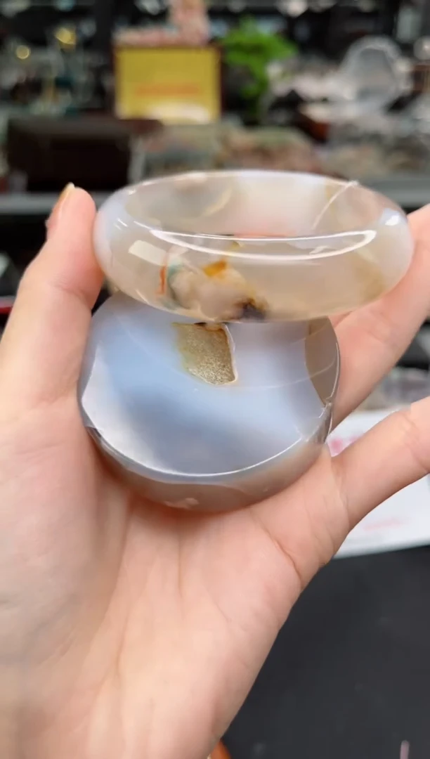 【闪购商品】石英质玉手镯未镶嵌59圈口（赠品镯心）3590281