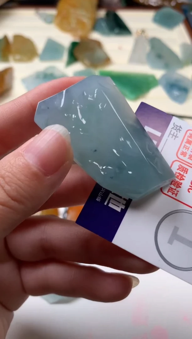 【闪购商品】翡翠颈饰未镶嵌吊坠