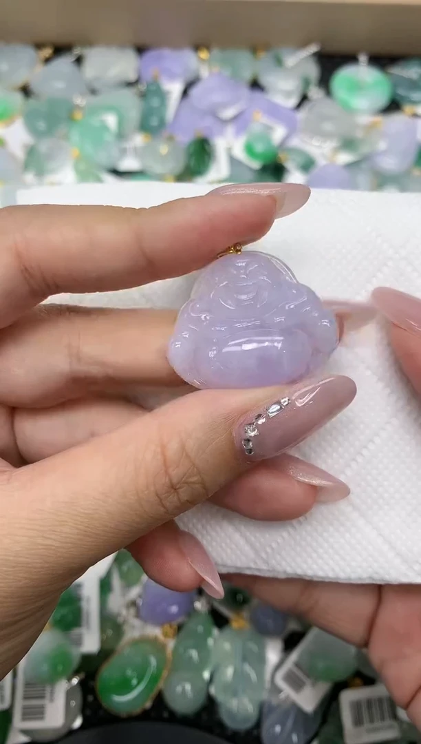 颈饰18K金镶嵌翡翠a货百元一下同包裹多件发出的只收取一单运费