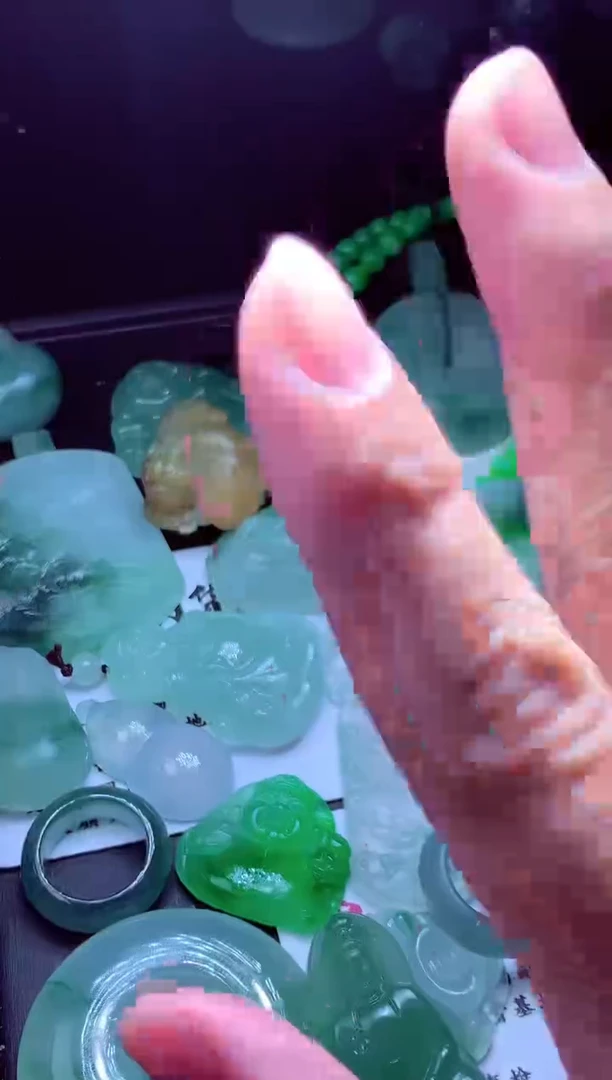 未镶嵌定制翡翠齐****#翡翠毛货定制