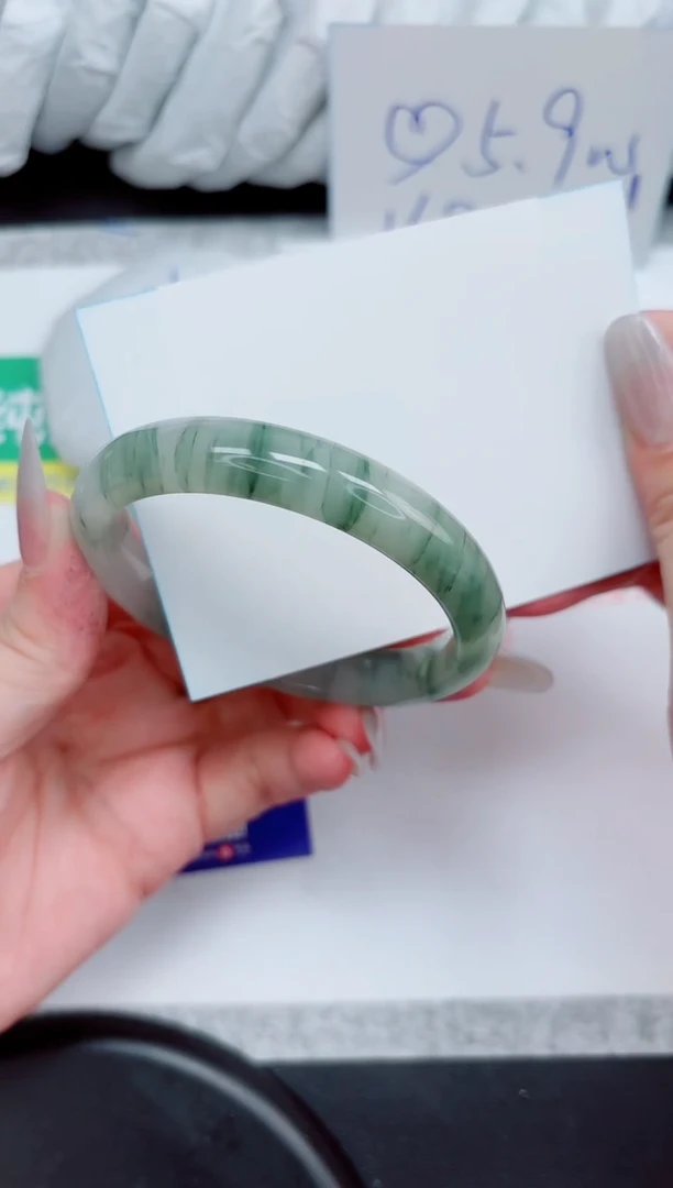 石英质玉手镯未镶嵌215-58.9