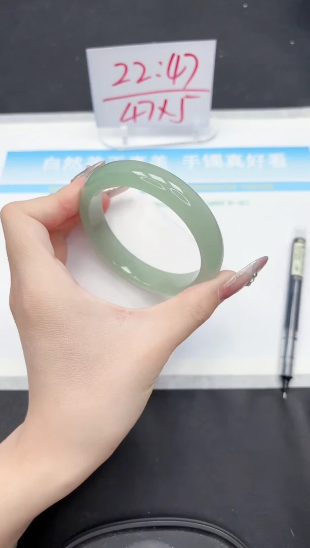 【闪购商品】石英质玉手镯未镶嵌13-60