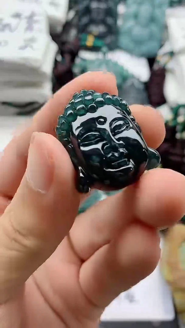 翡翠未镶嵌颈饰8888888888