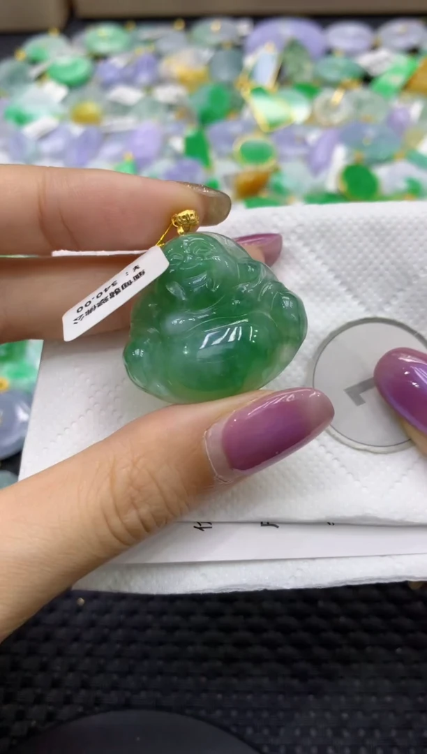 颈饰未镶嵌翡翠天然缅甸翡翠A货