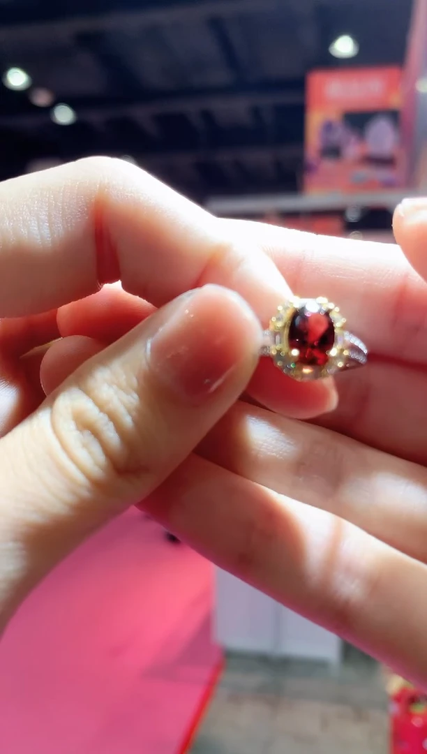 石榴石戒指银S925镶嵌戒指