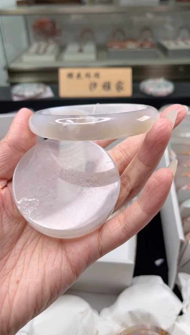 未镶嵌手镯石英质玉64圈口（赠品镯心）396497