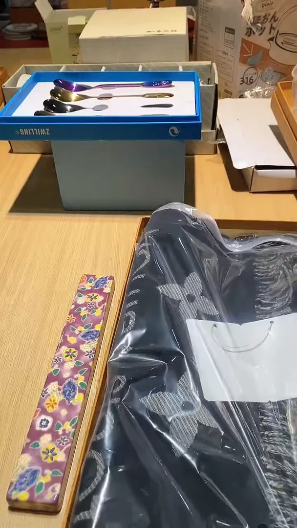 【闪购商品】瓷片锅碗瓢盆一件不剩