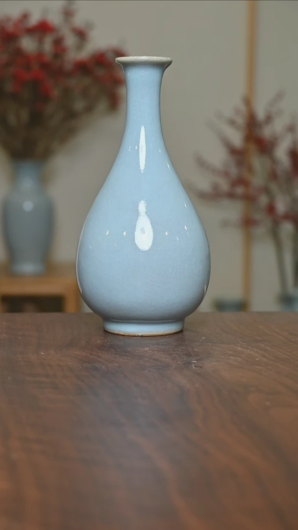 【闪购商品】其他玉壶春瓶 微瑕天青釉 无款
