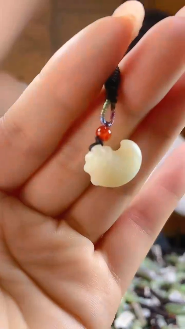 和田玉未镶嵌颈饰多样性发货，拍一发一