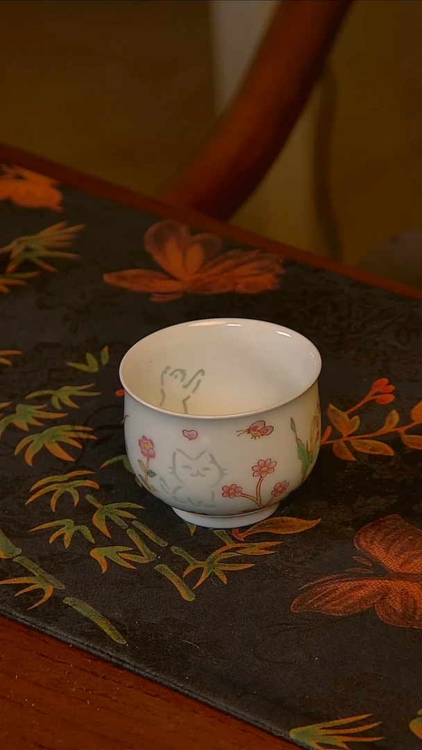 杯手工手绘杯杯很美丽