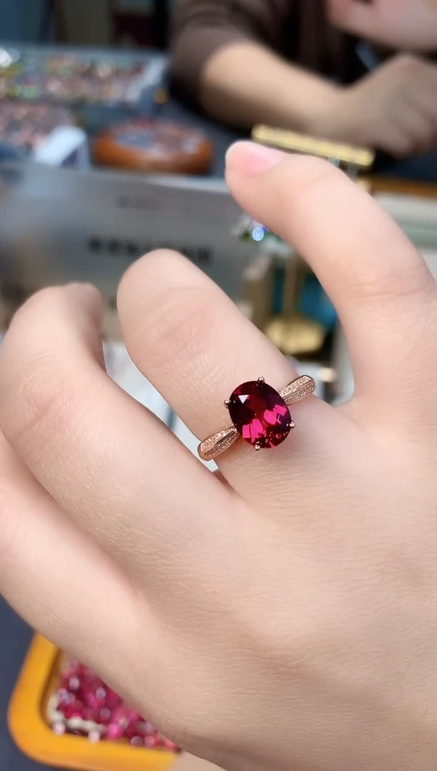 【闪购商品】石榴石戒指银S925镶嵌天然镁铝