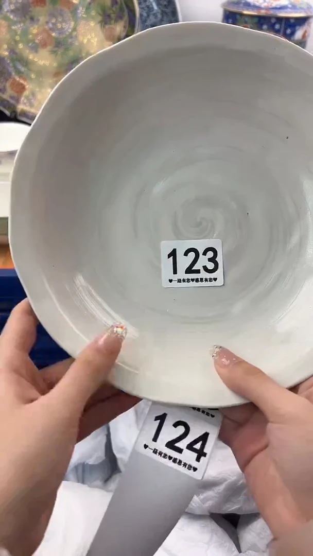 【闪购商品】瓷片123............