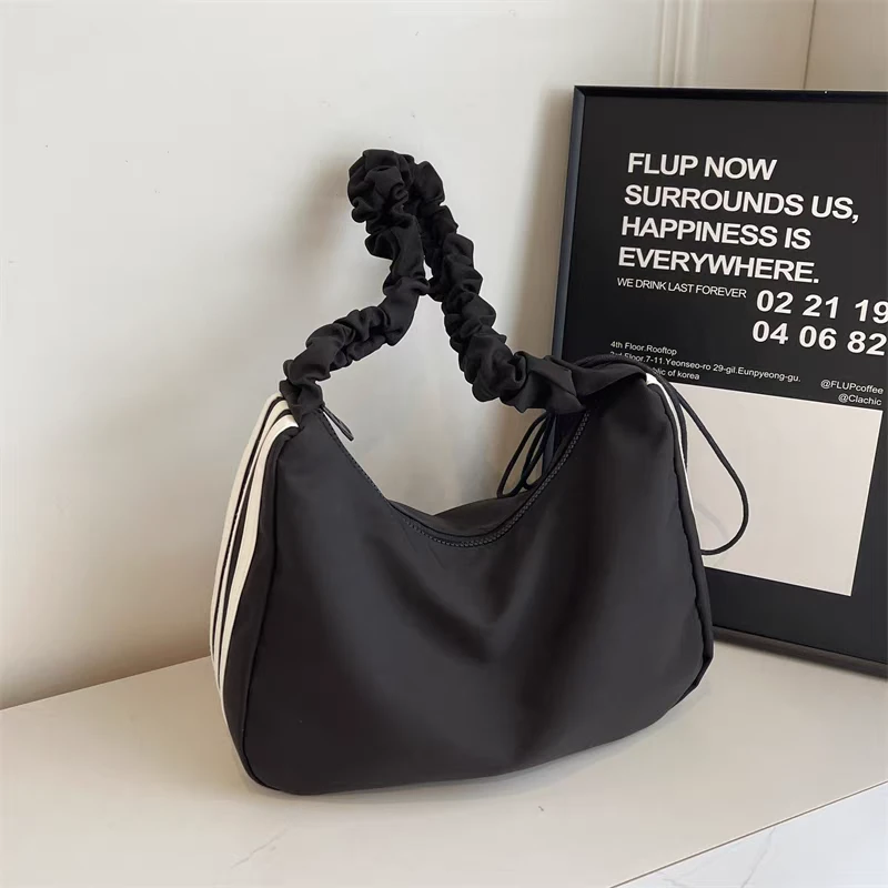 【商场撤柜】潮流手提云朵包百搭时尚云朵包斜跨休闲包