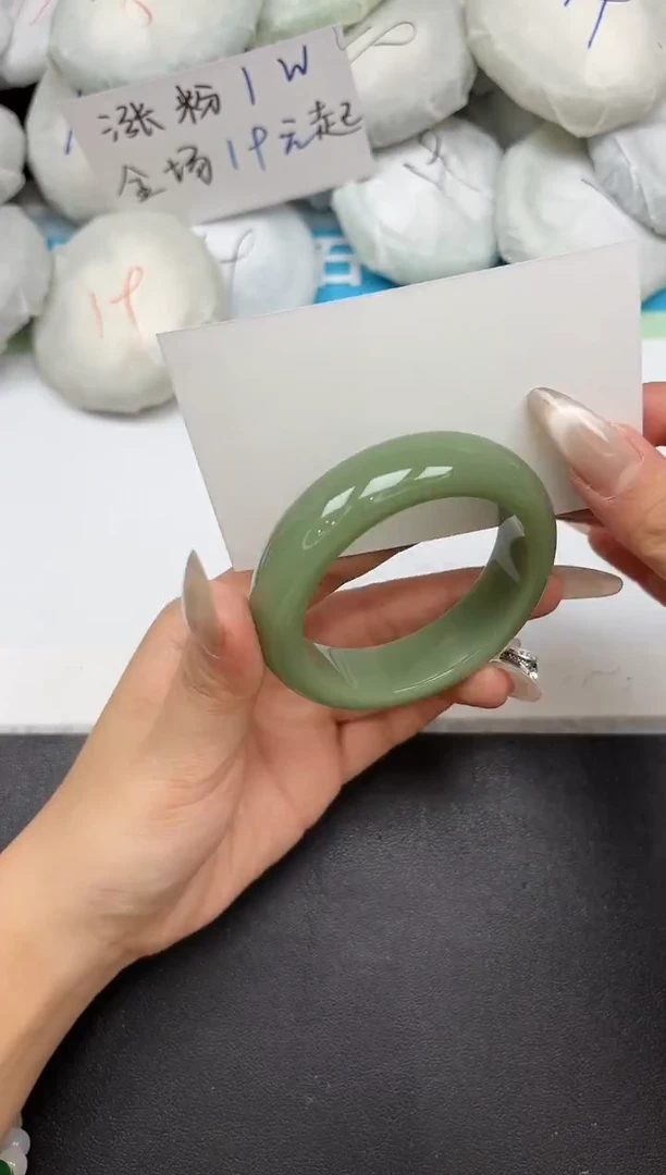 未镶嵌手镯石英质玉158-50-51