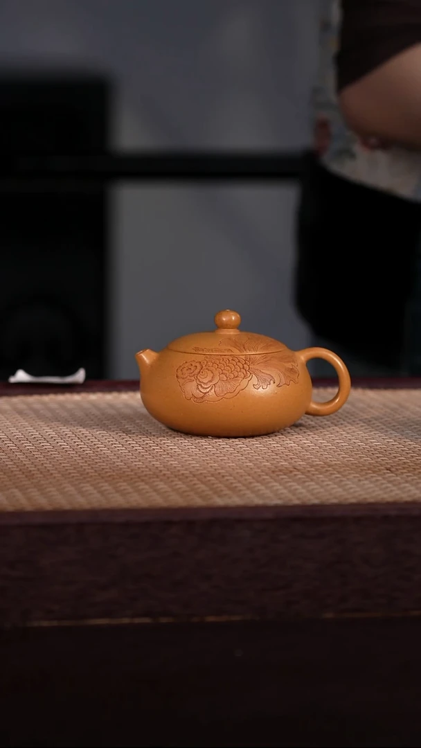 茶壶紫砂黄金段 150cc