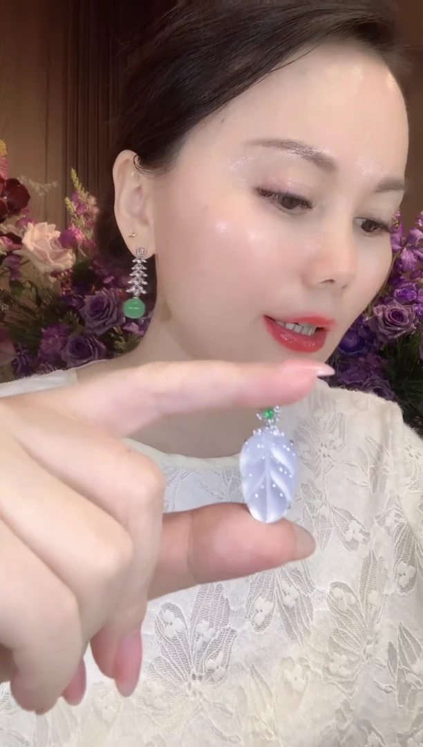 吊坠(不含链)18K金镶嵌翡翠A79