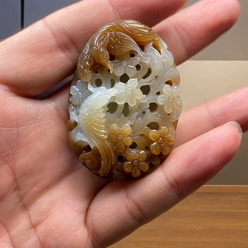 新疆且末料喜上眉梢 镂空雕刻 俏色巧雕手工手工精雕