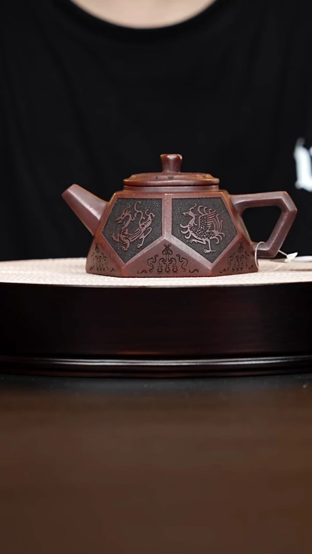 茶壶紫砂兴紫砂 钻石龙山古乌泥 周昌荣