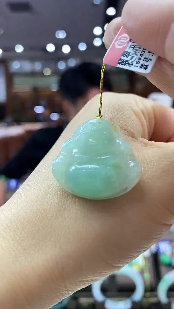 颈饰未镶嵌翡翠佛公