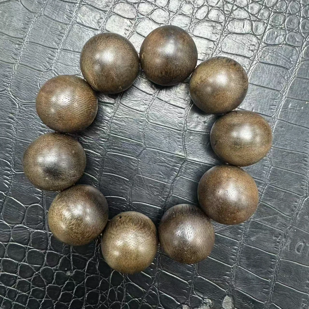 A176越南富国岛文玩手串25mm