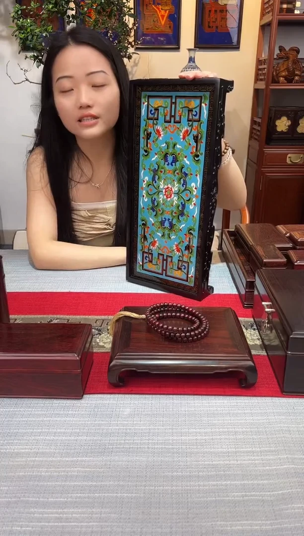 条纹乌木类成套家具景泰蓝文盘