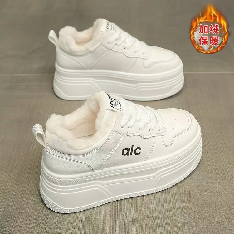 上新5085 加绒保暖厚底增高小个子福利新款休闲板鞋小白鞋