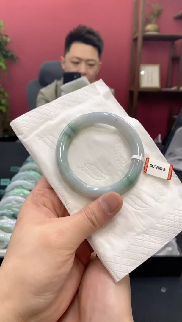 【闪购商品】翡翠手镯未镶嵌00001815