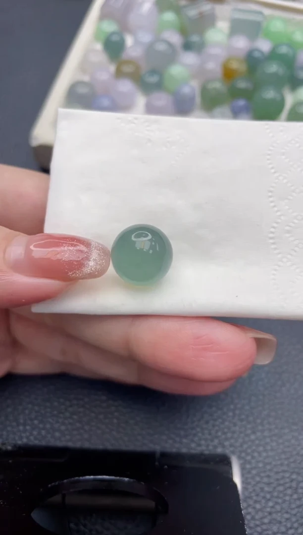 【闪购商品】定制翡翠未镶嵌珠子