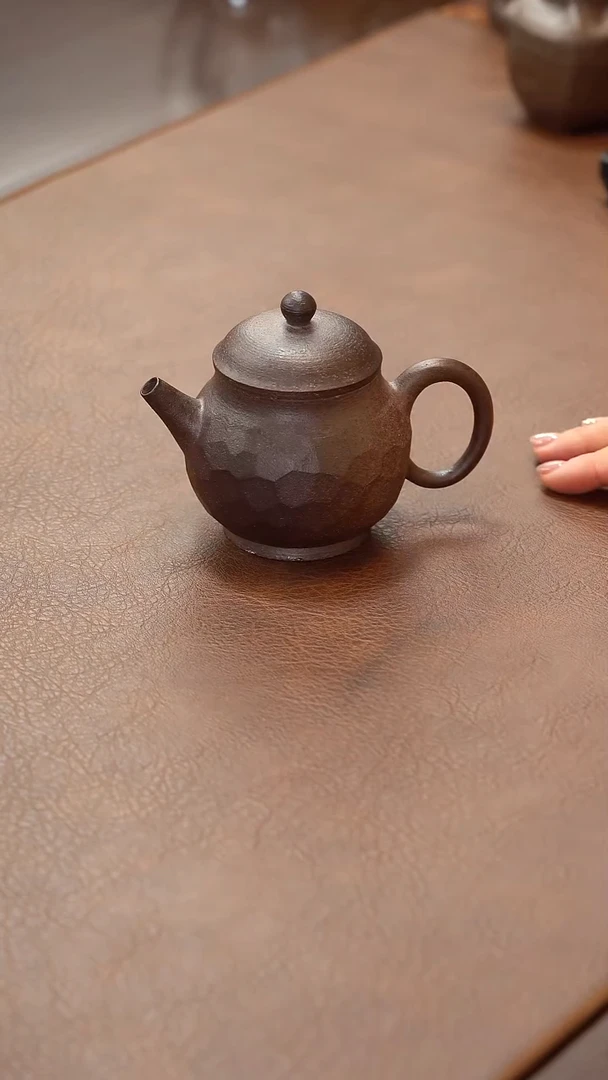 瓷片裸烧铁胎水立方壶